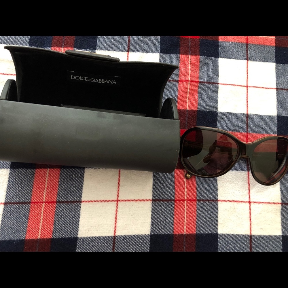 Dg Sunglasses View 4
